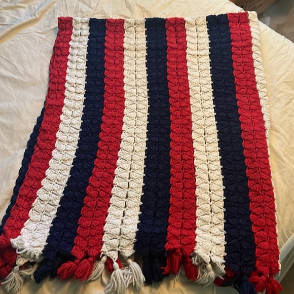 Handmade crocheted afghan red white and blue strips with tassels - Picture 8 of 10